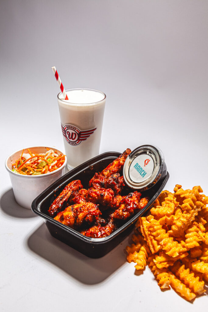 Woodie's Wings Combo